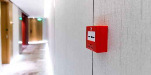 Installation d’alarme incendie à Perpignan : l’indispensable à votre sécurité